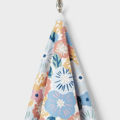 Quick Dry All Over Floral Waffle Towel - Room Essentials™