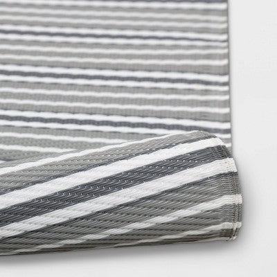 Striped Indoor/Outdoor Rug - Room Essentials™